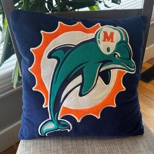 Miami Dolphins Throw Pillow